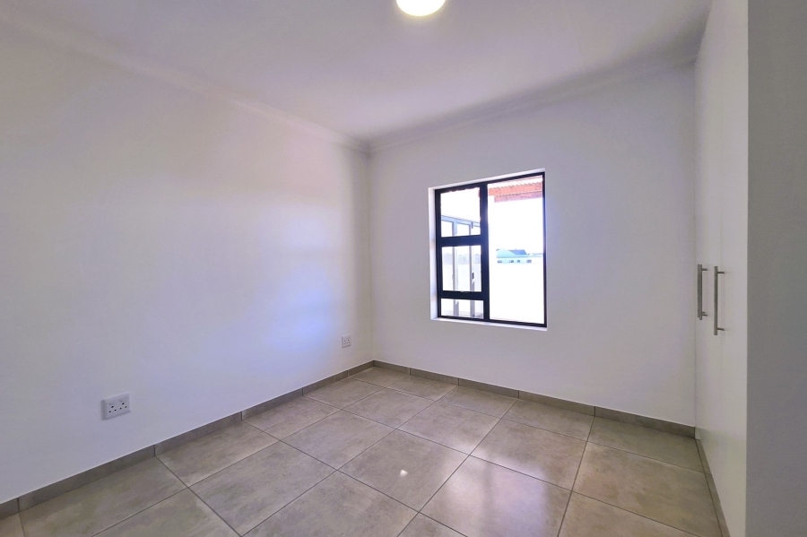 3 Bedroom Property for Sale in Brittania Beach Estate Western Cape